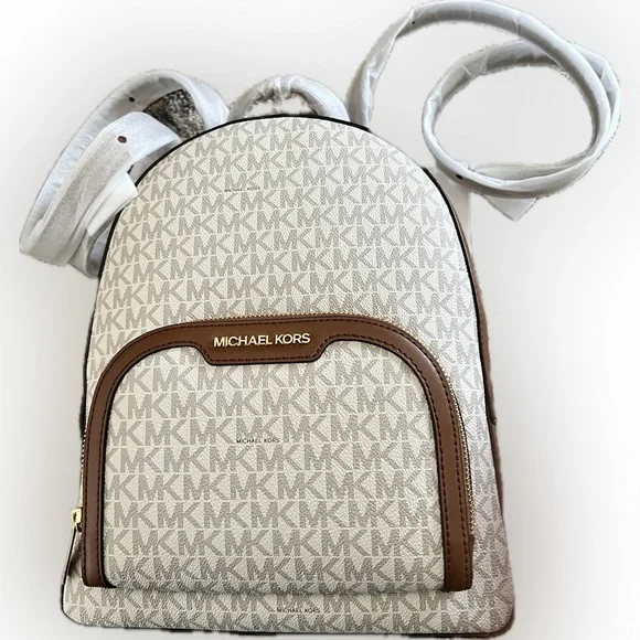 🧡SALE‼️🧡NWT Michael Kors $558 Large Jaycee Logo Vanilla Backpack with MK Print - Picture 5 of 5